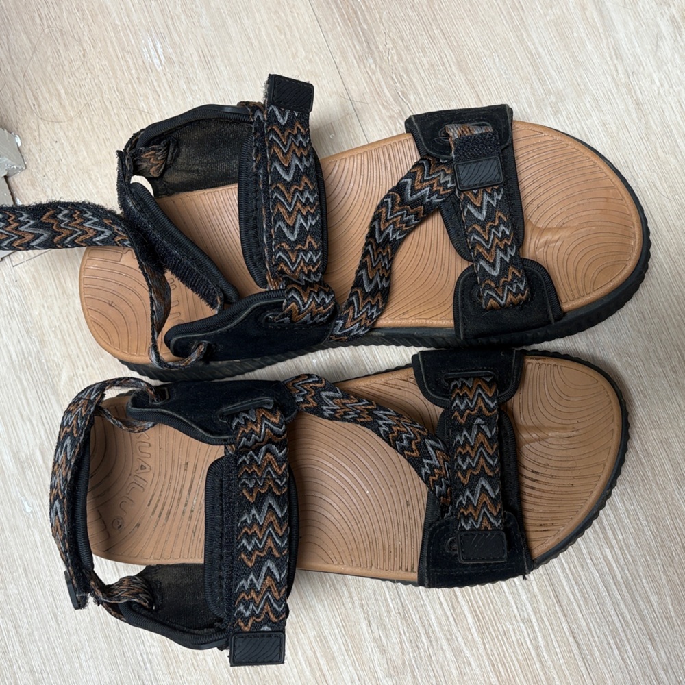 Black and Brown Patterned Sandals
